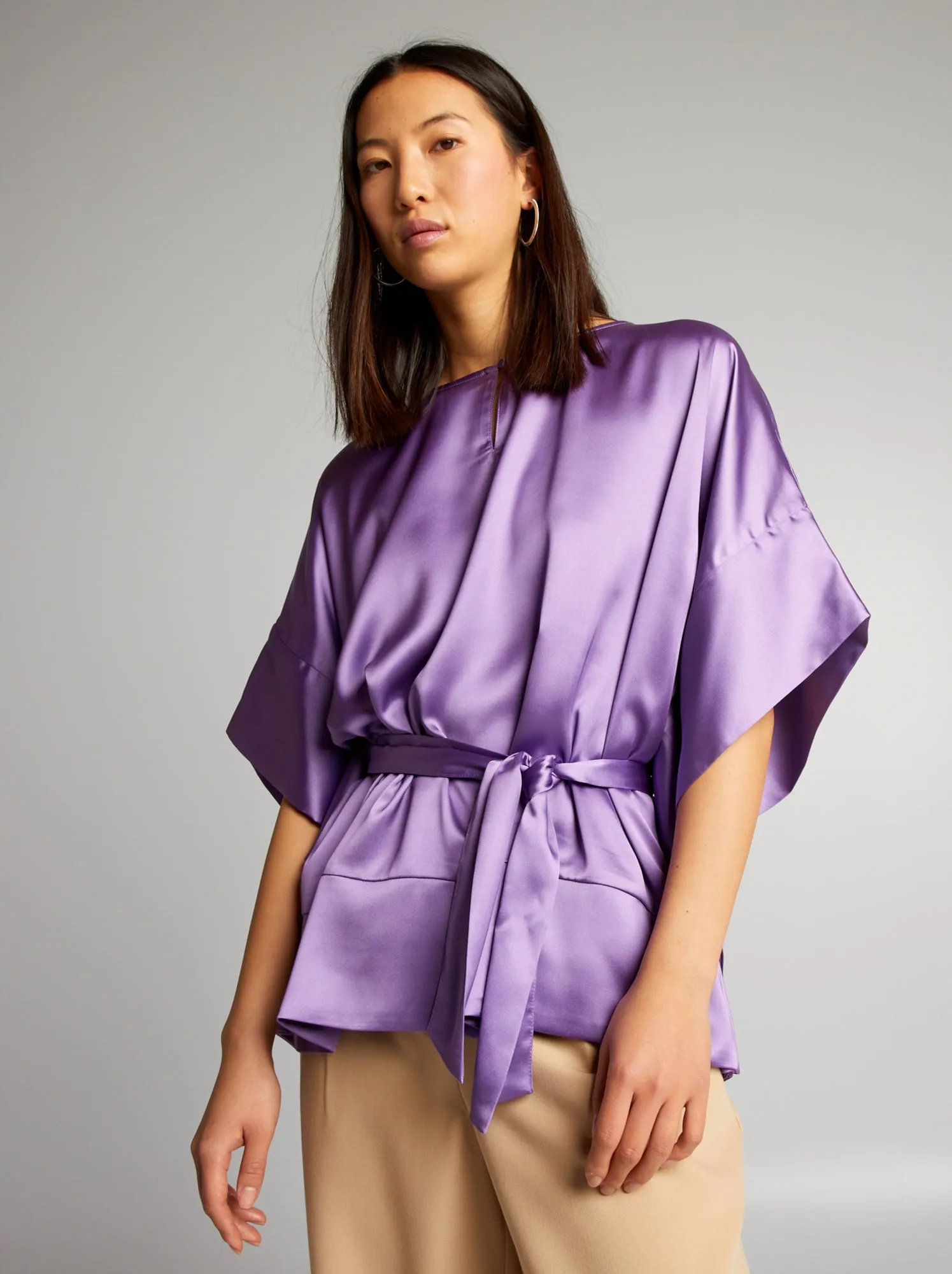 Blusa senza maniche tinta unita e satinata - VIOLA