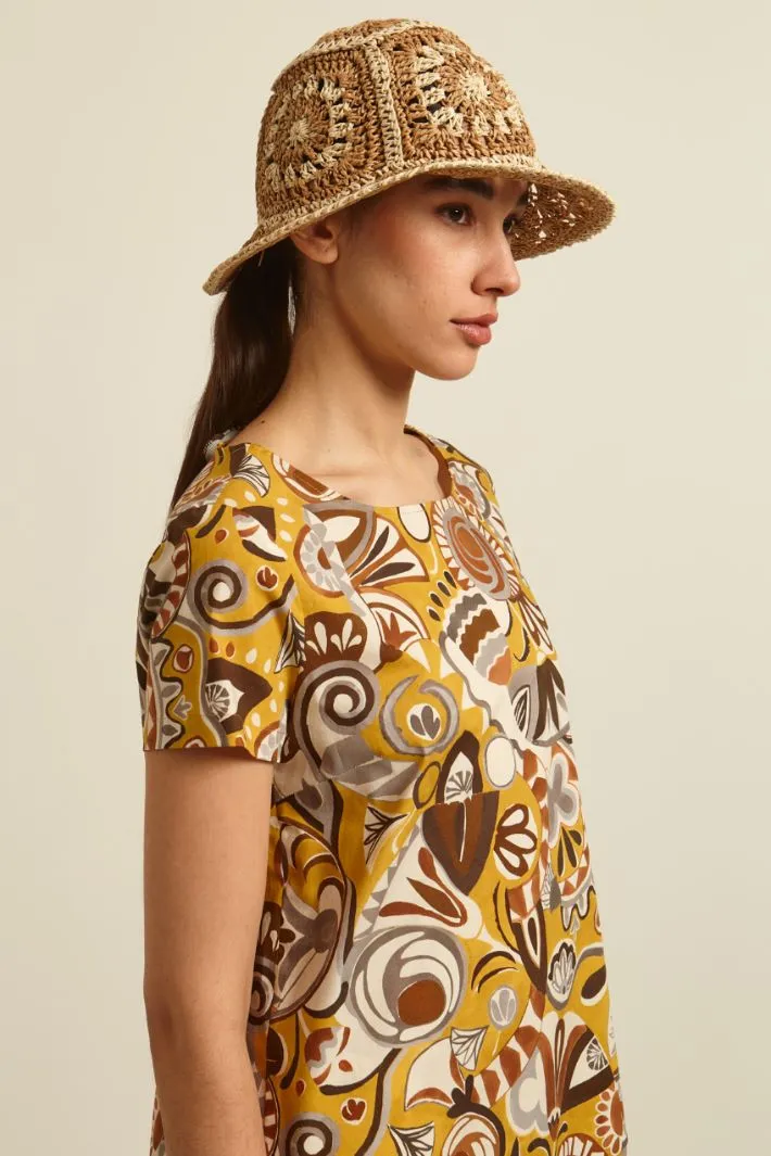 Cappello da pescatore effetto rafia