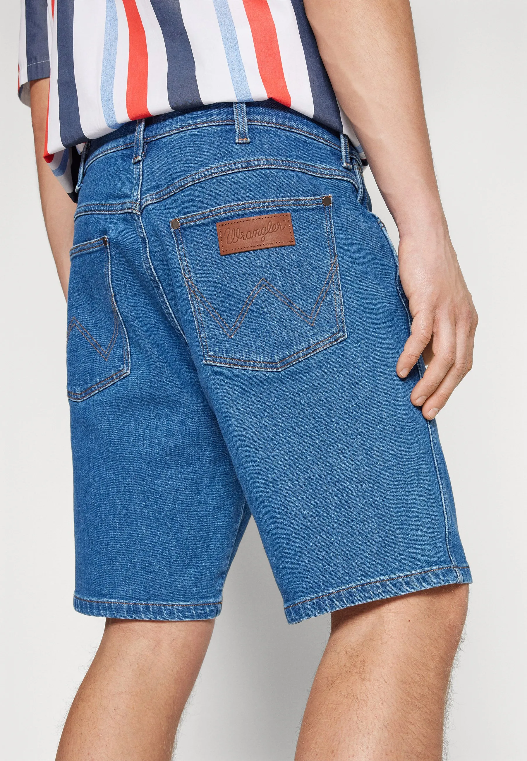 FRONTIER - Shorts di jeans
