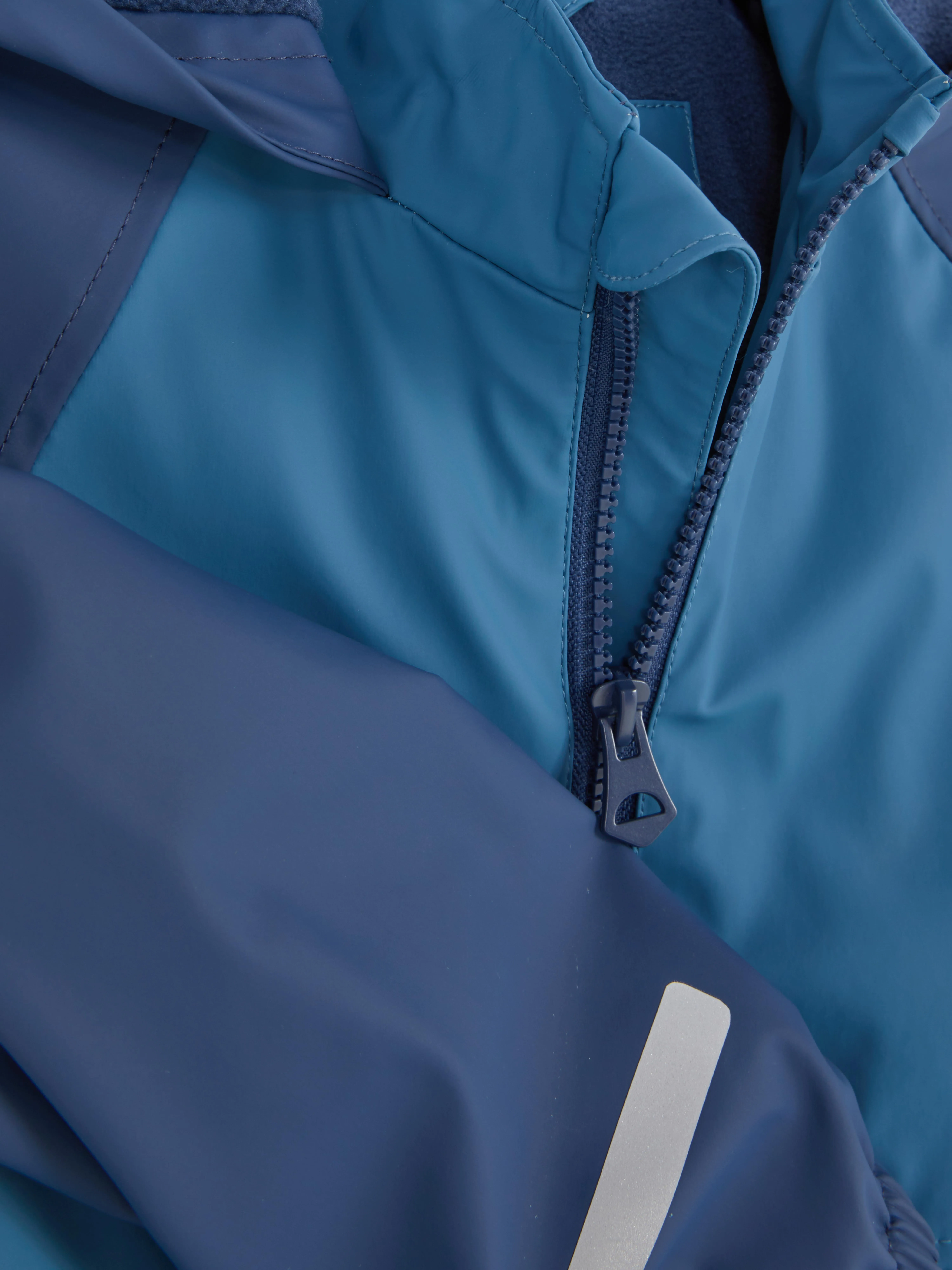 Giacca impermeabile con zip