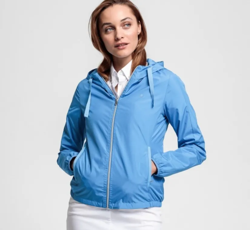 Giacca vento Gant donna con cappuccio e chiusura zip 4700107