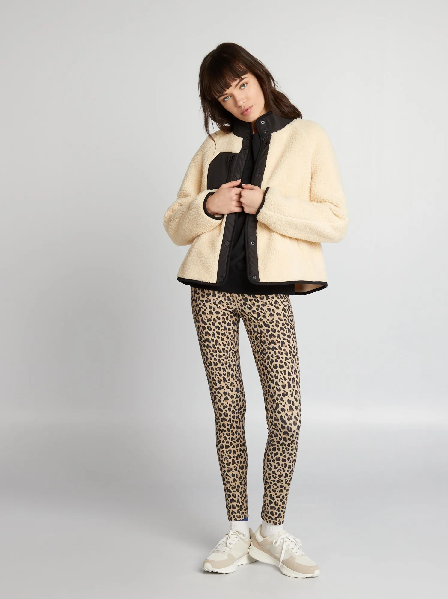 Leggings con stampa leopardo - MARRONE