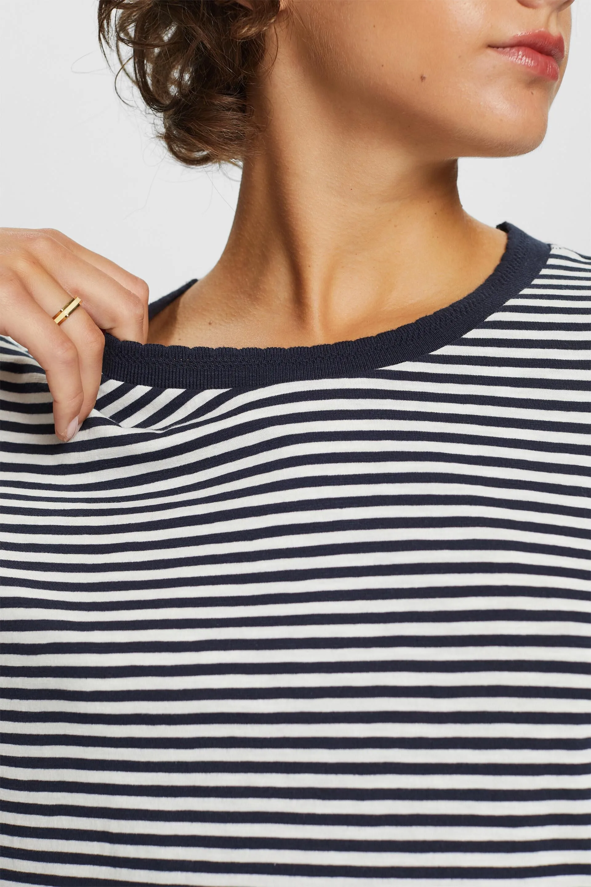 Maglia a manica lunga con righe
