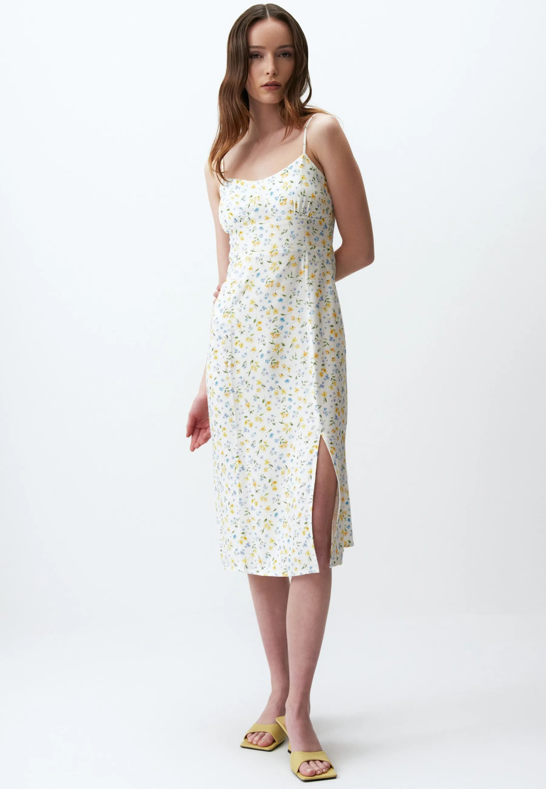 PATTERNED MIDI WITH STRAPS AND SLITS - Vestito estivo