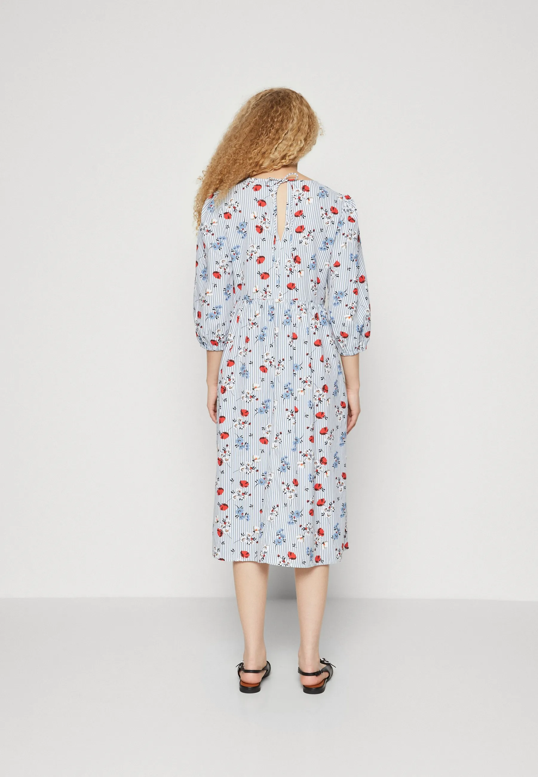 PCFINA 3/4 MIDI DRESS - Vestito estivo