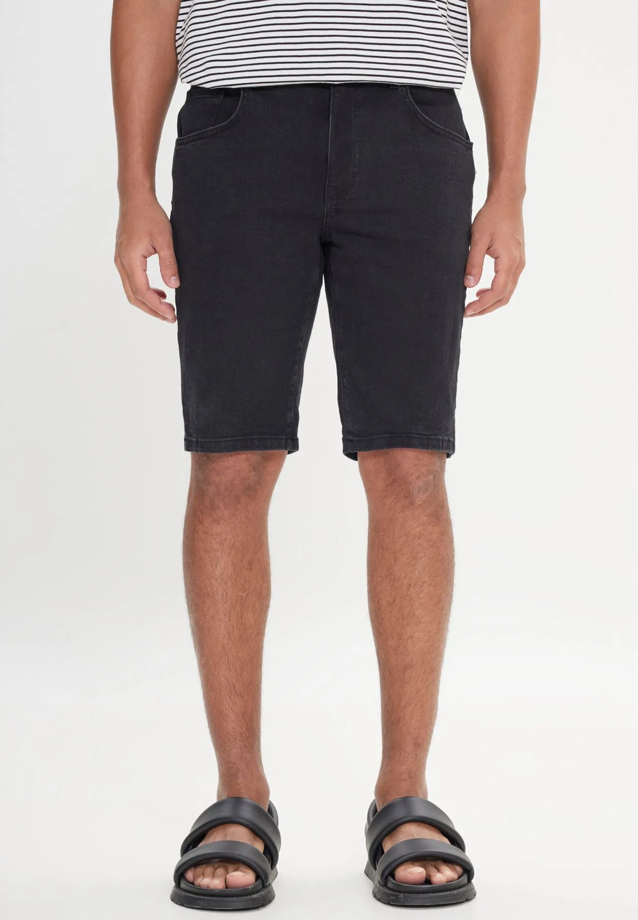 SLIM FIT  - Shorts di jeans