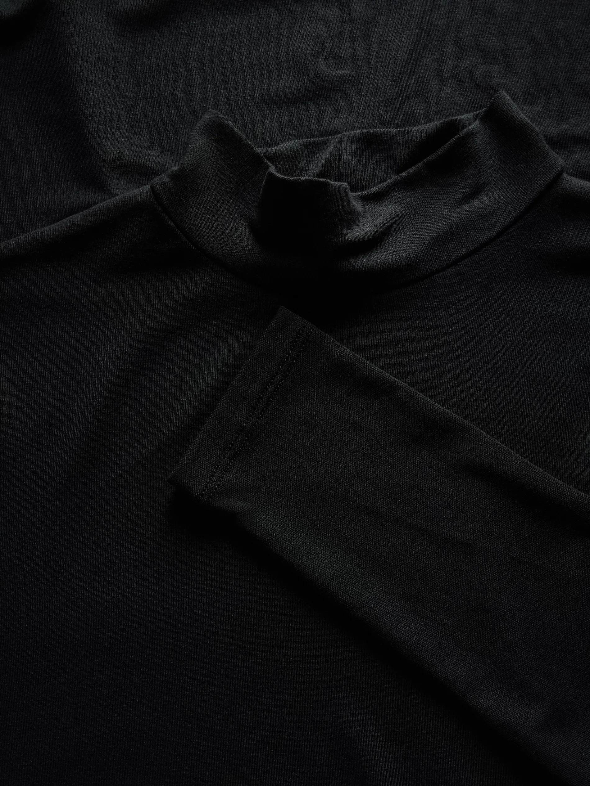 Vestito in maglia dolcevita