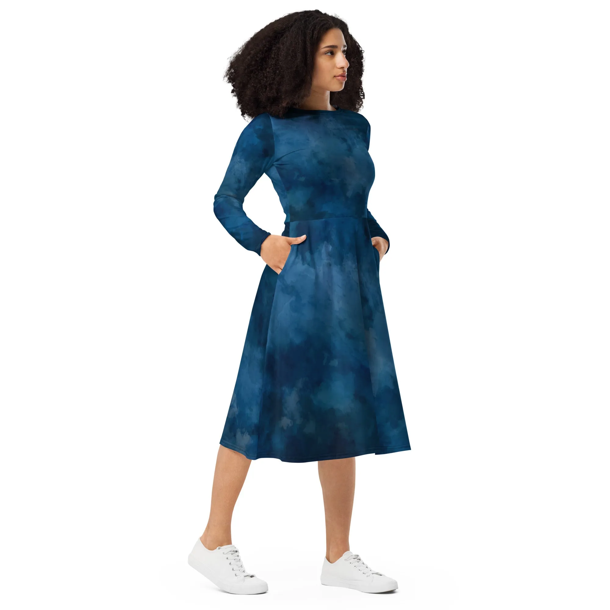Vestito midi a maniche lunghe blu