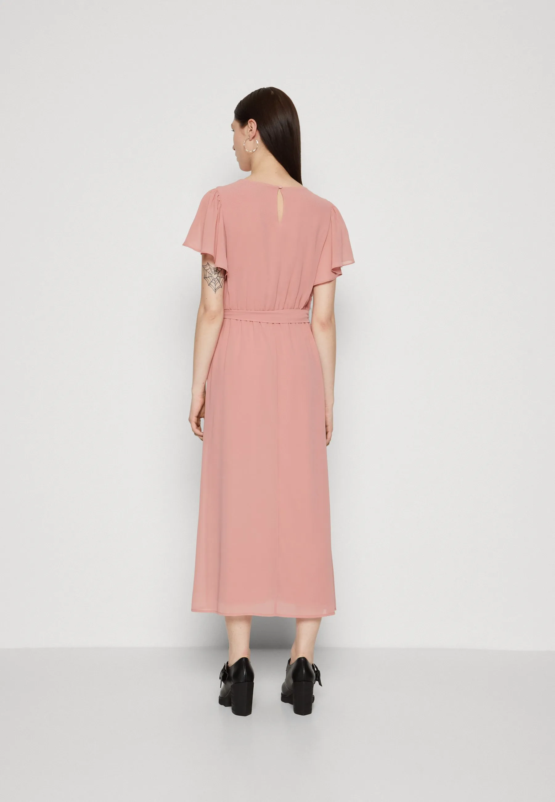 VIMICADA O NECK MIDI DRESS - Vestito elegante